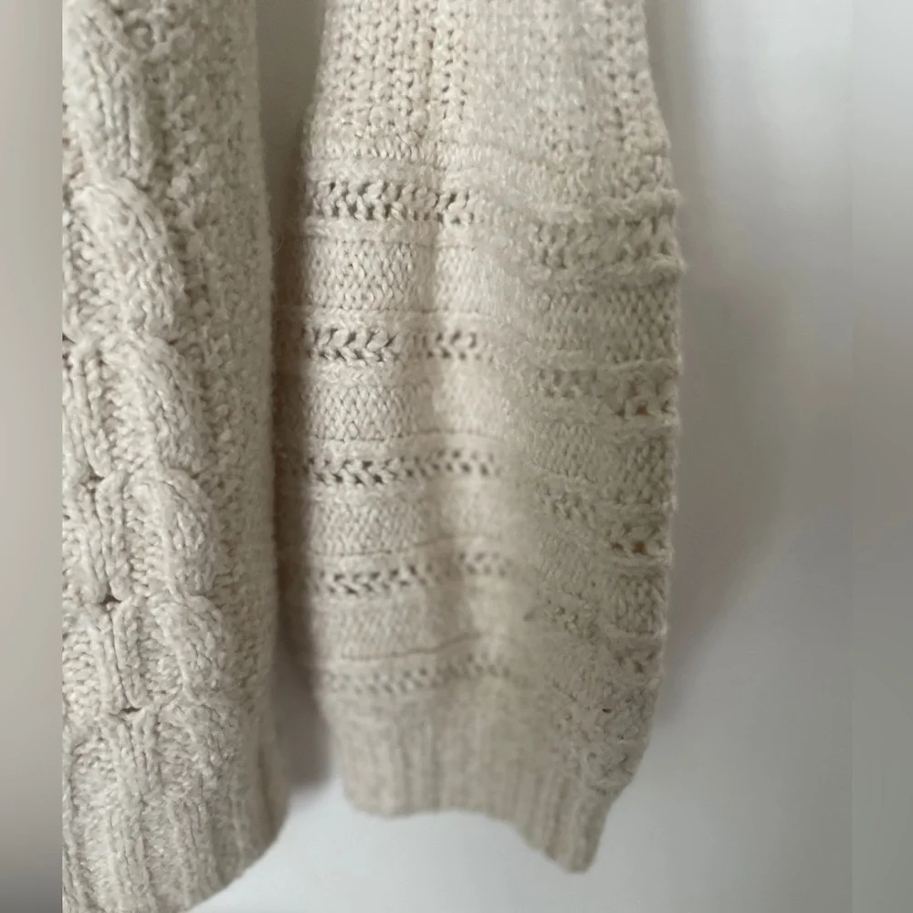 Anthropologie Sleeping on Snow Neves Off‎ Shoulder Pullover Cable knit Sweater